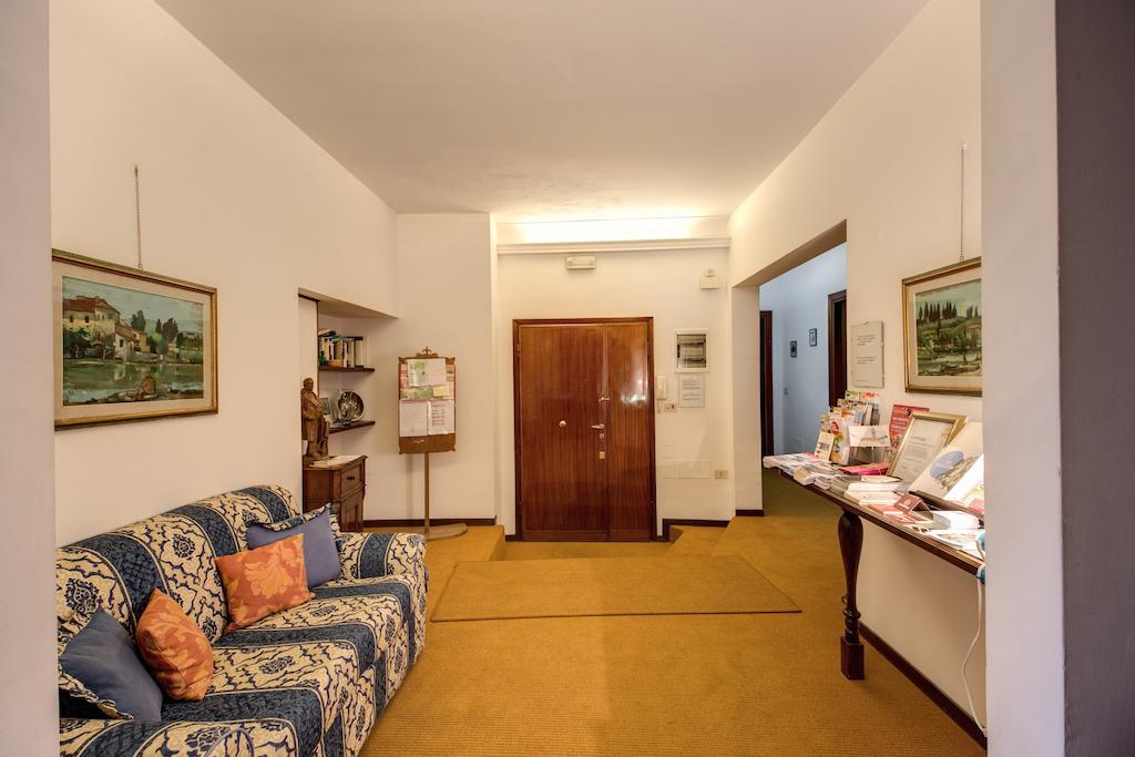 ホテル Residenza Giulia フィレンツェ エクステリア 写真